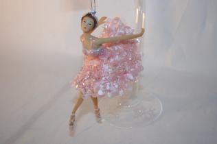Hanging ornament - dancer 