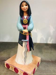 Statuina Jim Shore_ Mulan "Winsome Warrior"