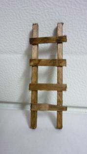scaletta da presepe in legno